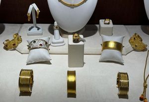 Unique Gold Bracelets - Jewelry By Giorgio